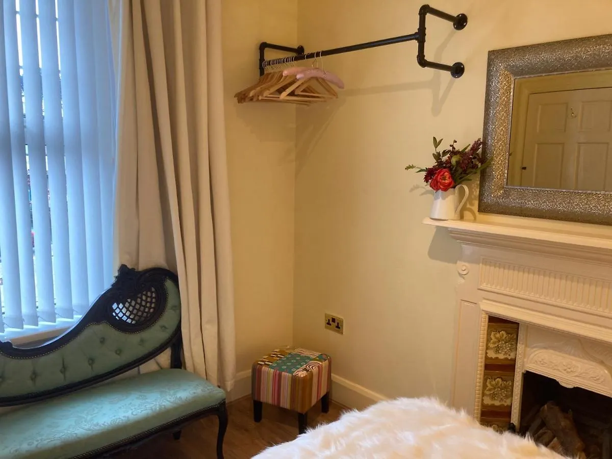 Mountroyal Victorian Self Catering Apartment 2