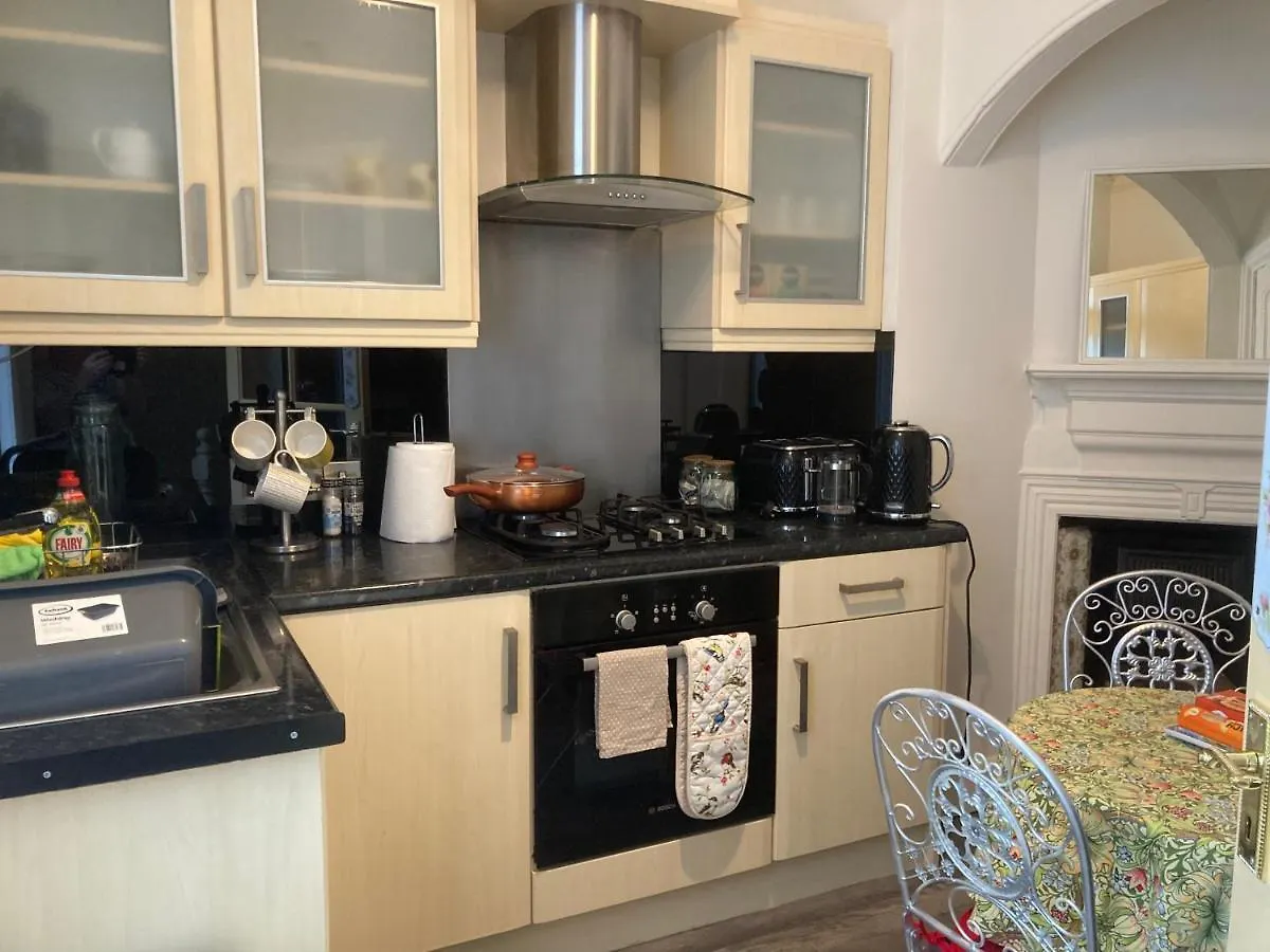 Mountroyal Victorian Self Catering Apartment 2