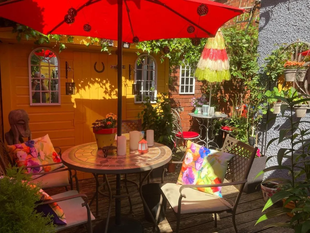 Mountroyal Victorian Self Catering Apartment 2 Belfast