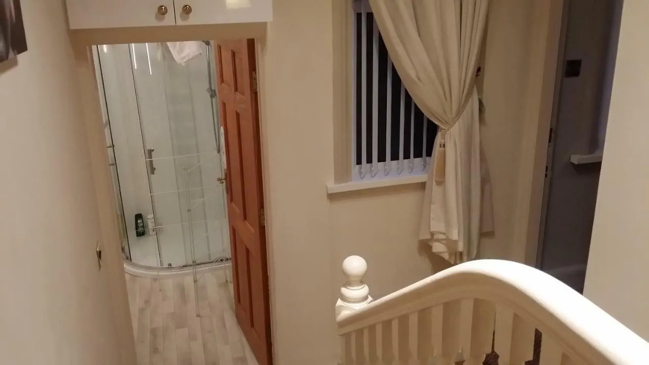 Mountroyal Victorian Self Catering Apartment 2