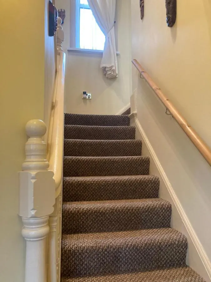 Mountroyal Victorian Self Catering Apartment 2 Belfast