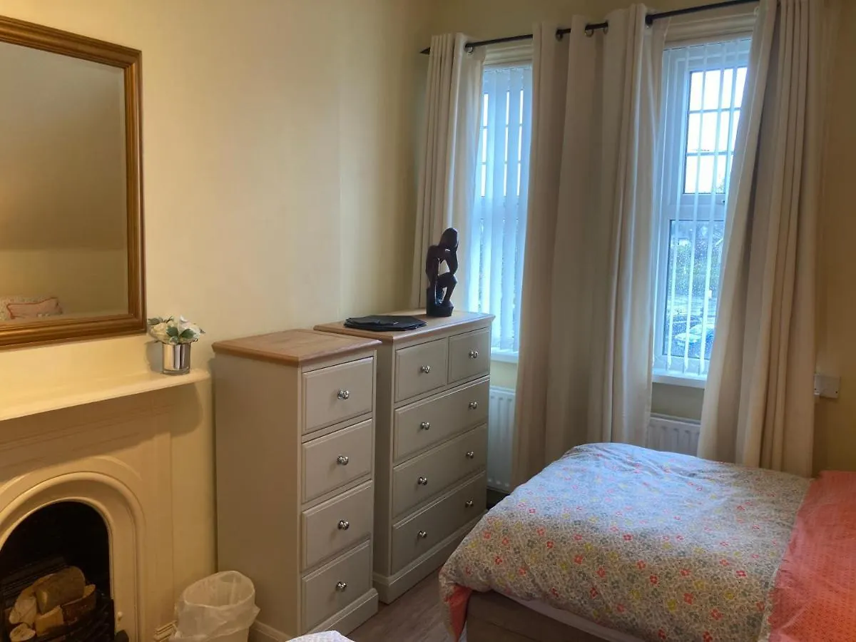 Mountroyal Victorian Self Catering Apartment 2 Belfast