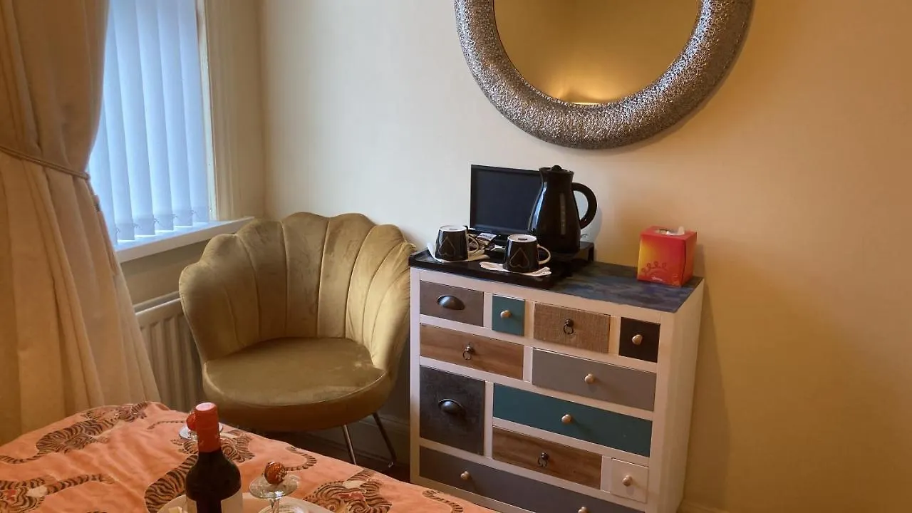 Mountroyal Victorian Self Catering Apartment 2 Belfast 0*,